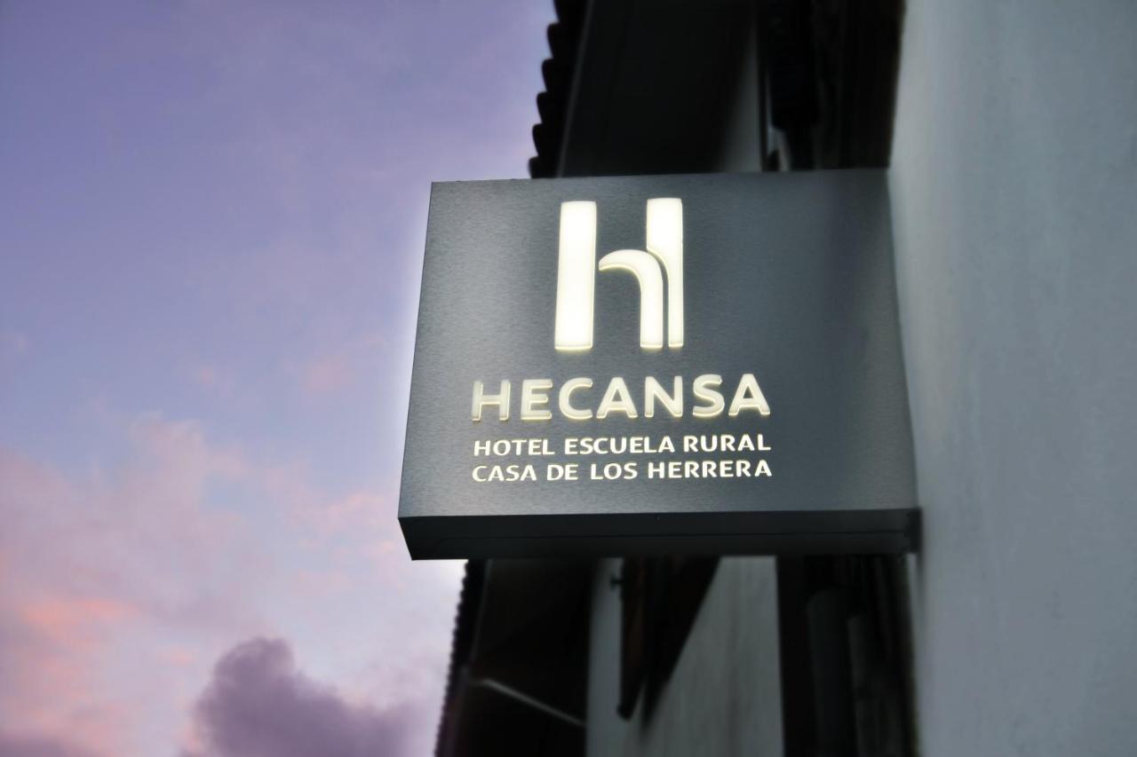 Hotel Escuela Rural Casa Los Herrera 埃尔米瓜 外观 照片